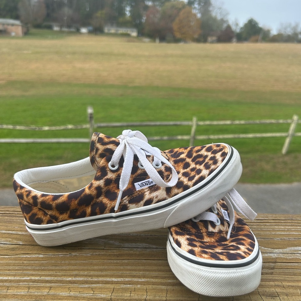 Vans Wild Leopard Canvas Shoes - Picture 2 of 5
